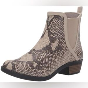 Lucky Brand Women's Basel H2O Rain Bootie Chinchilla Slither Rubber 10 M